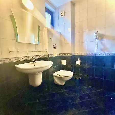 Boutique Royal Отель