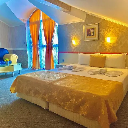 Boutique Royal 3* Несебр