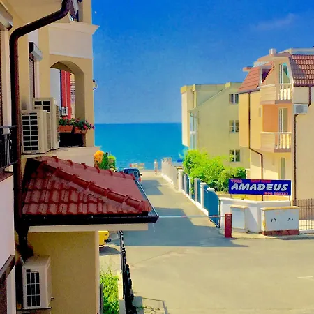 Boutique Royal Hotel