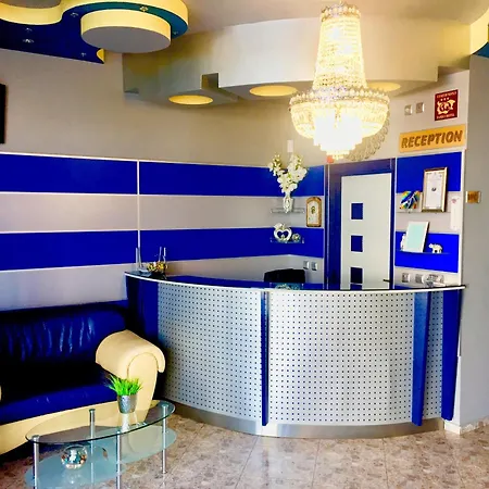 Отель Boutique Royal 3*